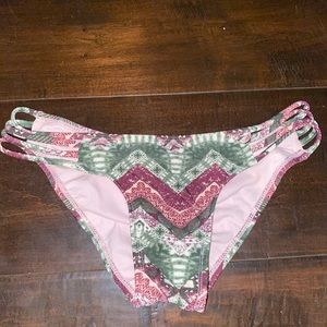 tilly’s bikini bottoms